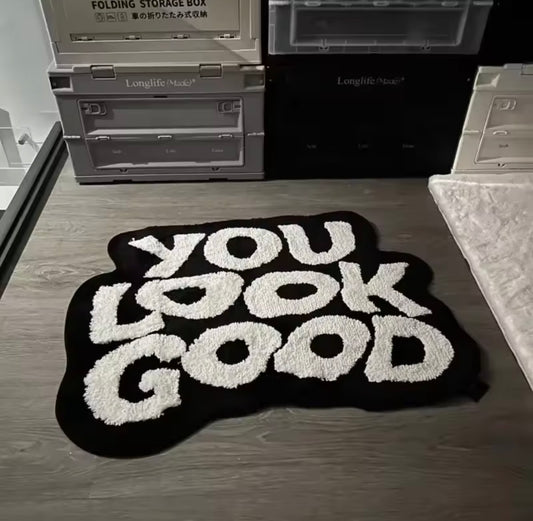 VIKAMA Letter Rug