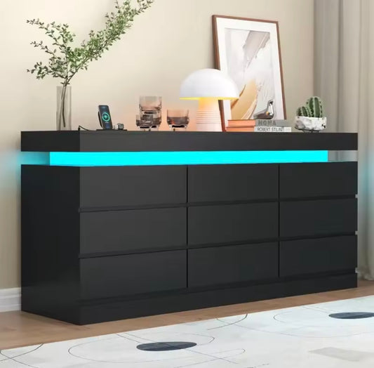 Gyfimoie dresser